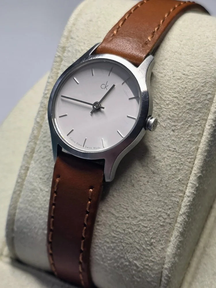 Calvin Klein K26131 00 Left.jpg