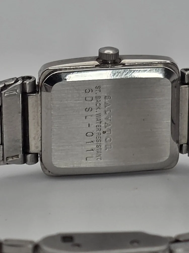 Salvator - Caseback.jpg