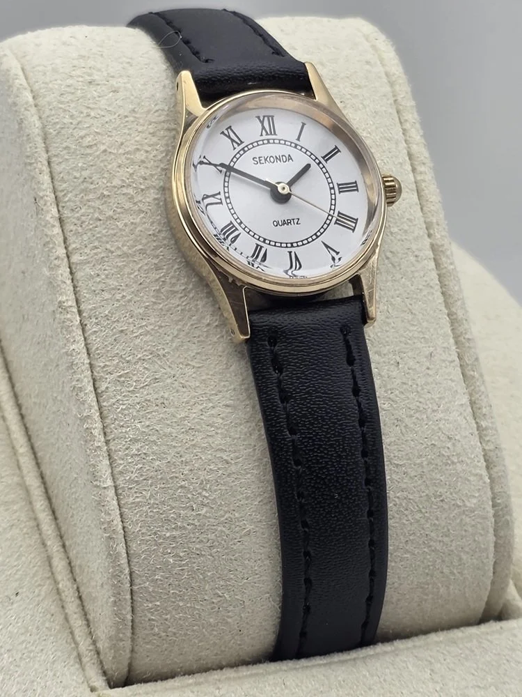 Sekonda USSR - Right.jpg