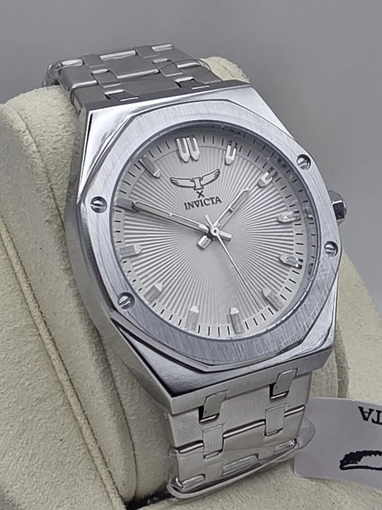 Invicta Speciality 69958 - Right.jpg