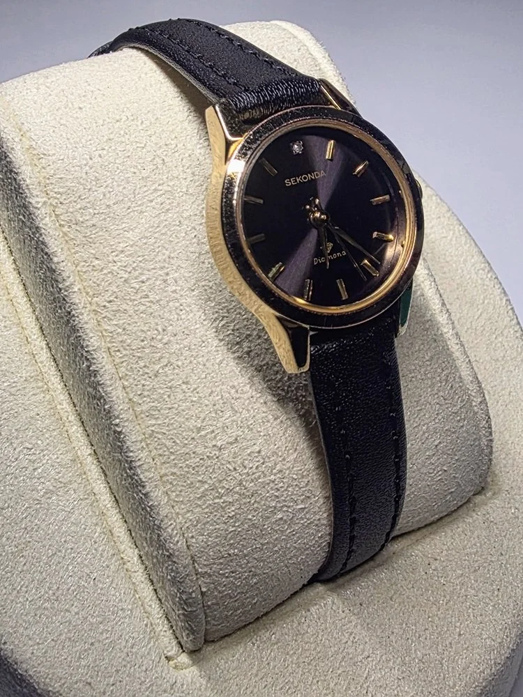 Sekonda N4235 Diamond Right.jpg