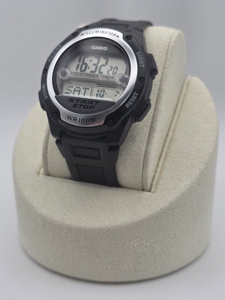 Casio W-756 - Main.jpg