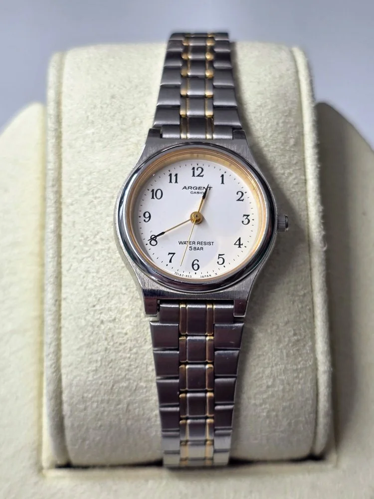 Casio Argent LTW-57 Front.jpg