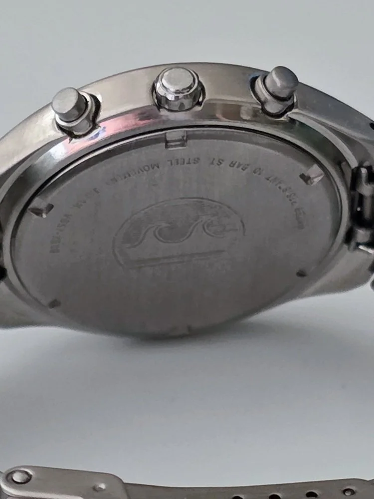 Lorus V657-X039 - Caseback.jpg