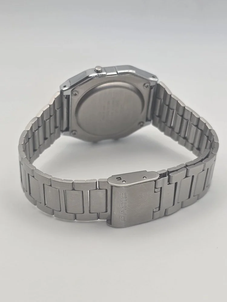 Casio A163WA-1QES - Rear.jpg