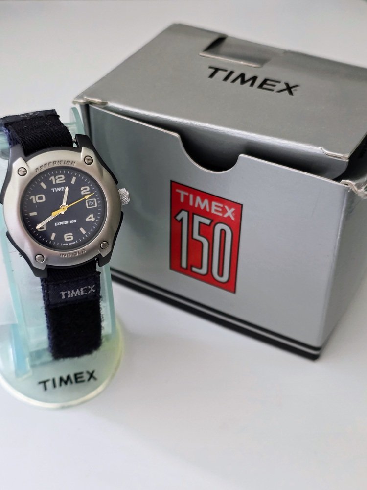 Timex Expedition T41541 - Box.jpg