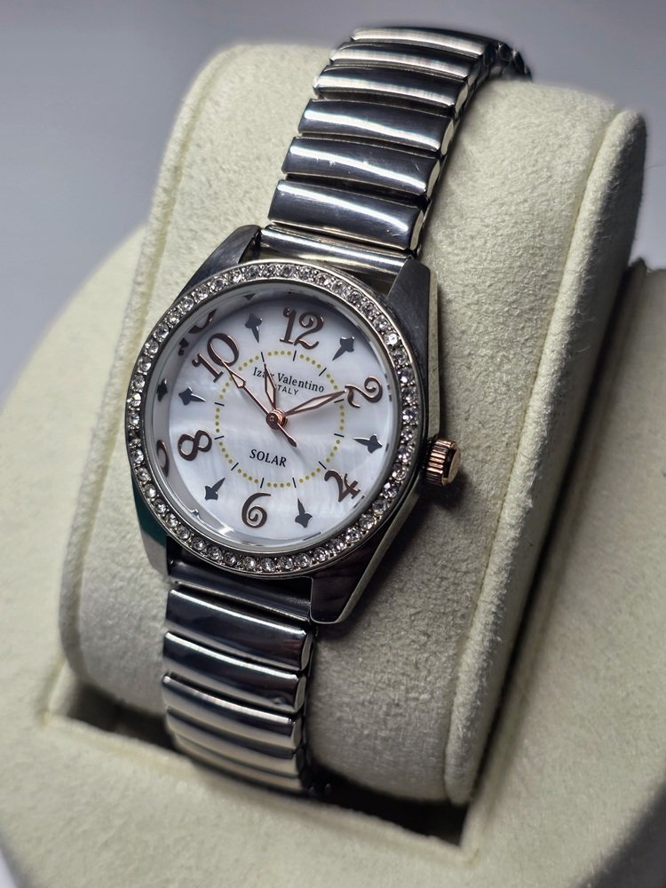 Izax Valentino Italy IVL-9600 Left.jpg