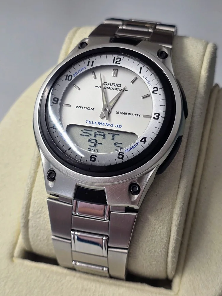 Casio AW-80 Left.jpg