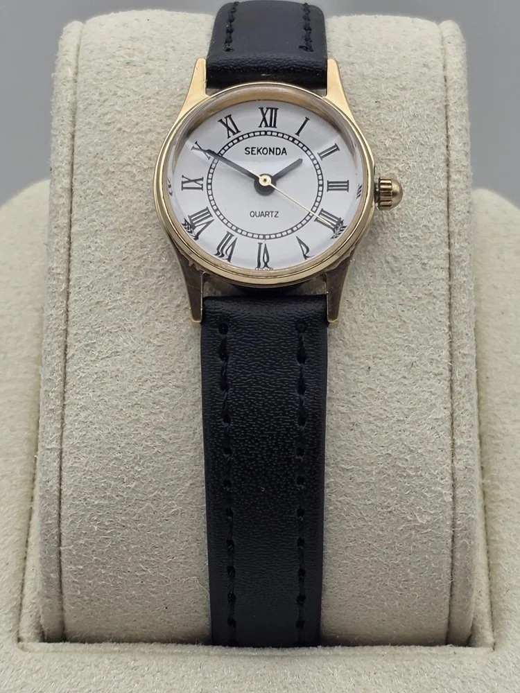 Sekonda USSR - Front.jpg
