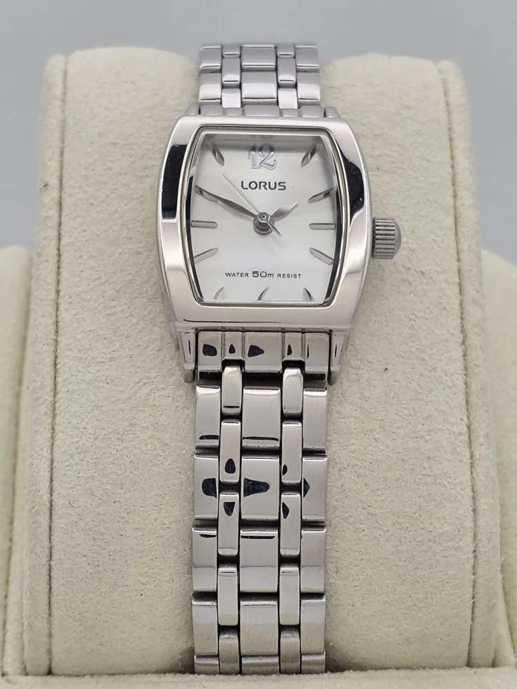 Lorus V501-X400 - Front.jpg