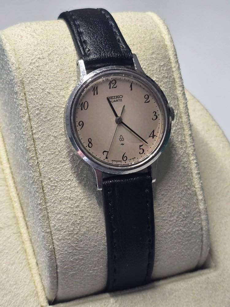Seiko 2621-0020 - Right.jpg