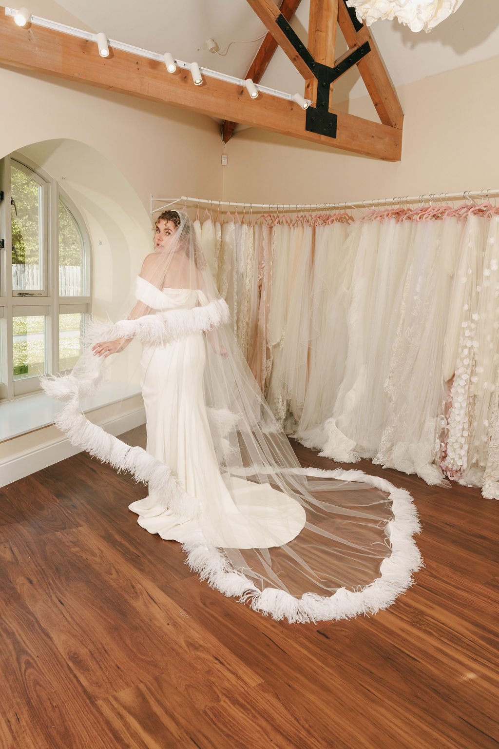 Ostrich Feather Veil