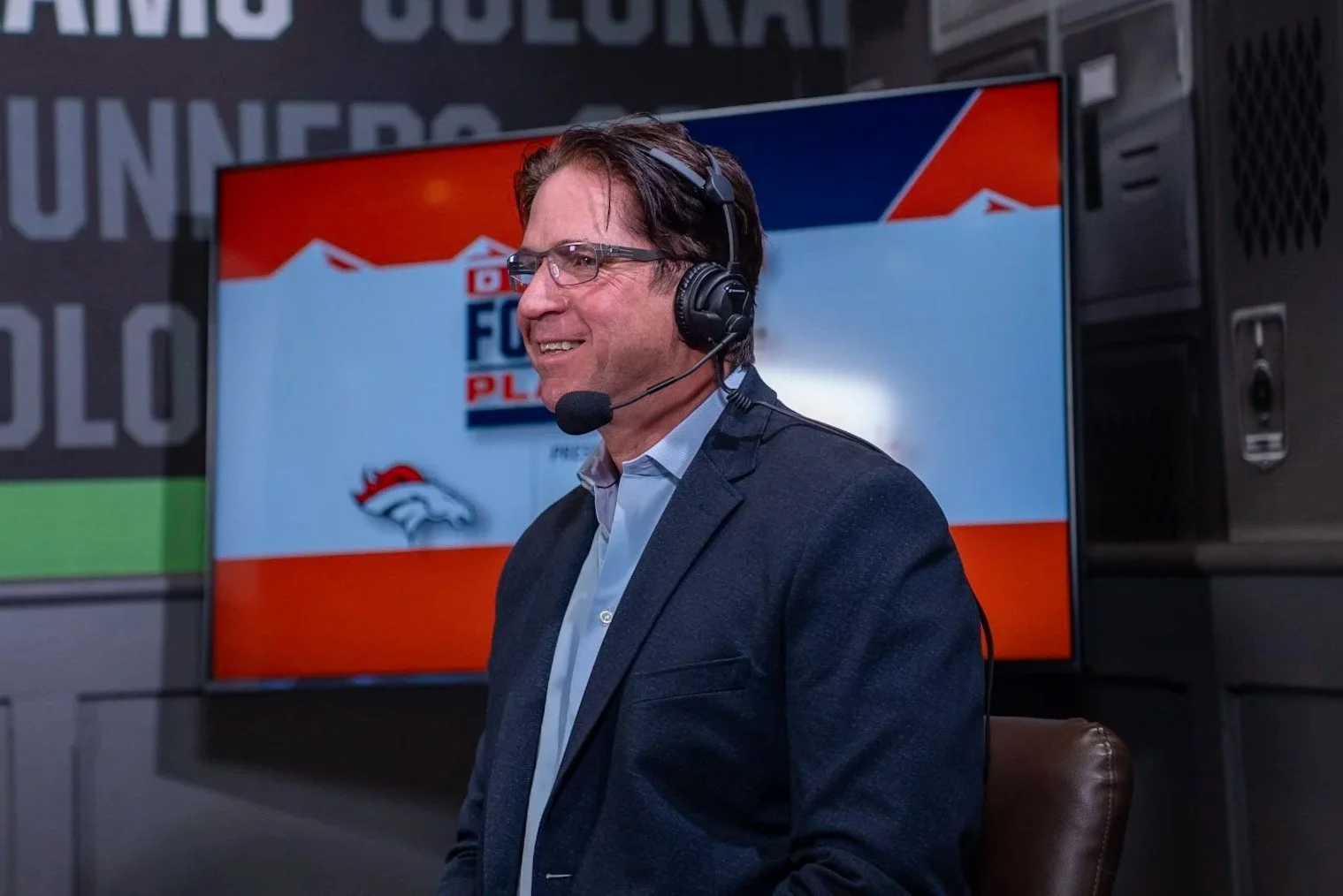 Ed McCaffrey talks football with Arran Andersen during the second live episode of Denver Football Playbook.