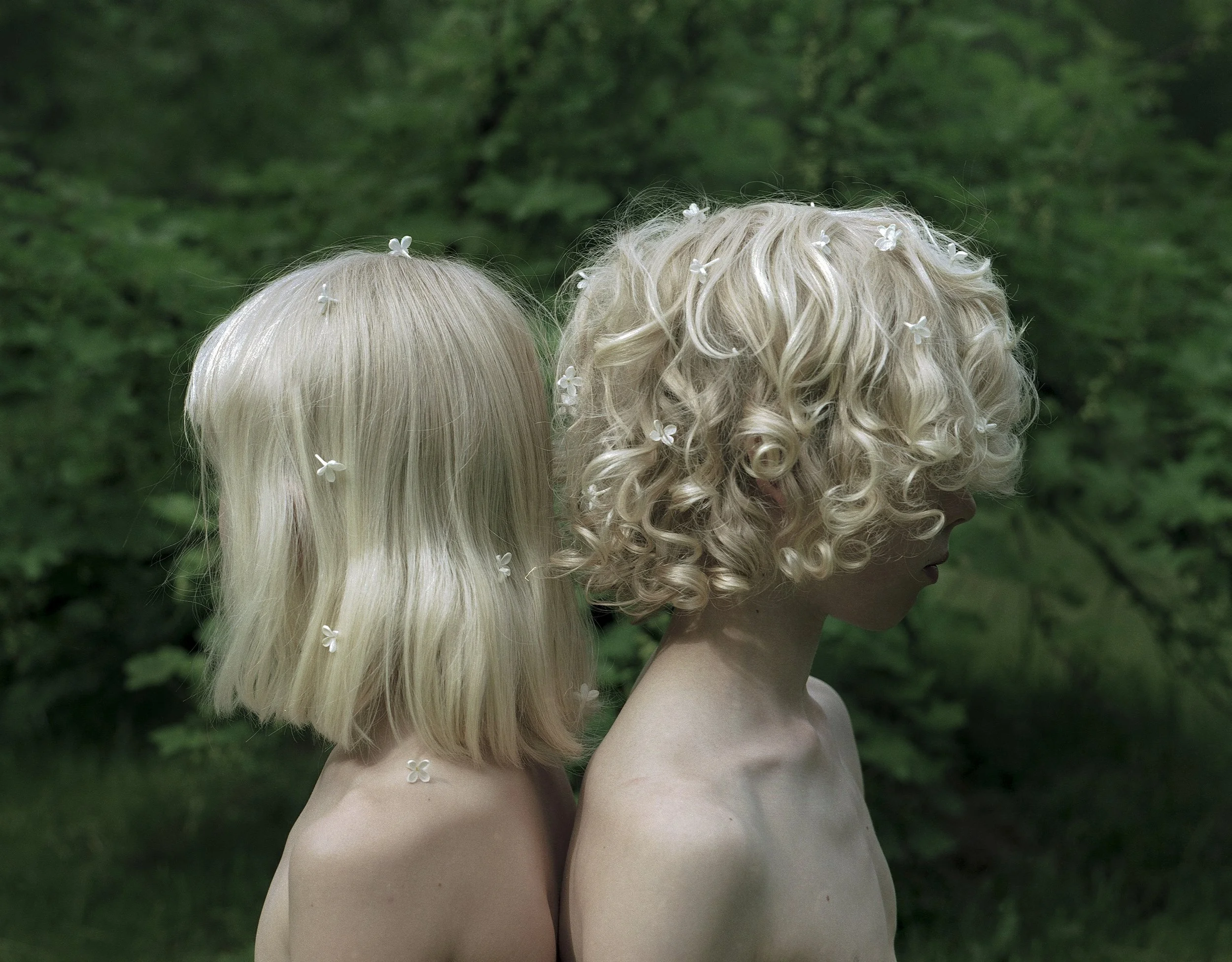 Kaksi lasta II, 2005
Analogue photograph.
