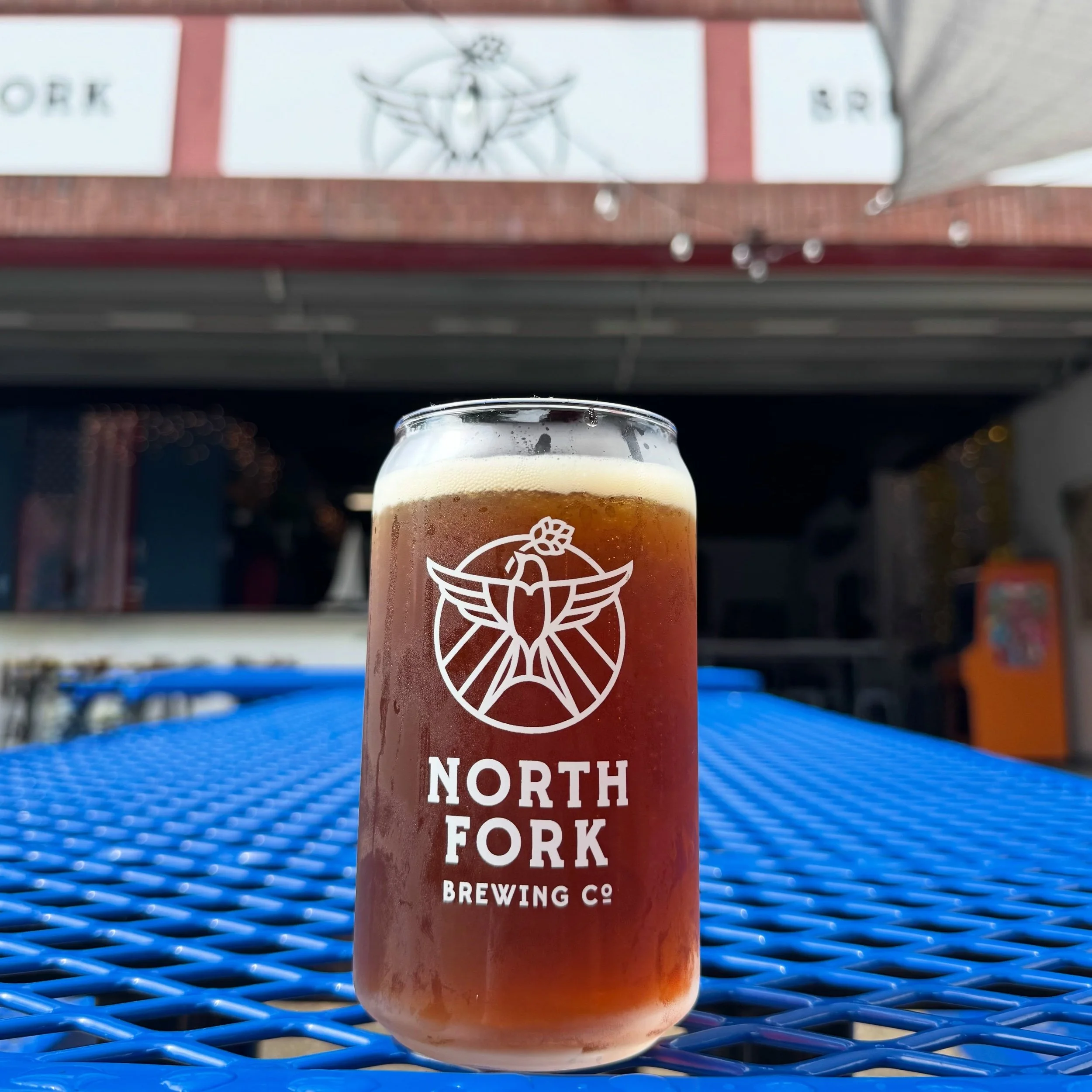 Mother nature is serving up some prime fall weather this week and we&rsquo;ve got the perfect pint to match it. Grab a seat on the patio, here&rsquo;s what&rsquo;s on tap 👇

🎣 Clandestine Honey Hole &mdash; NEIPA 🥧 Sour Slice of the Pie &mdash; So