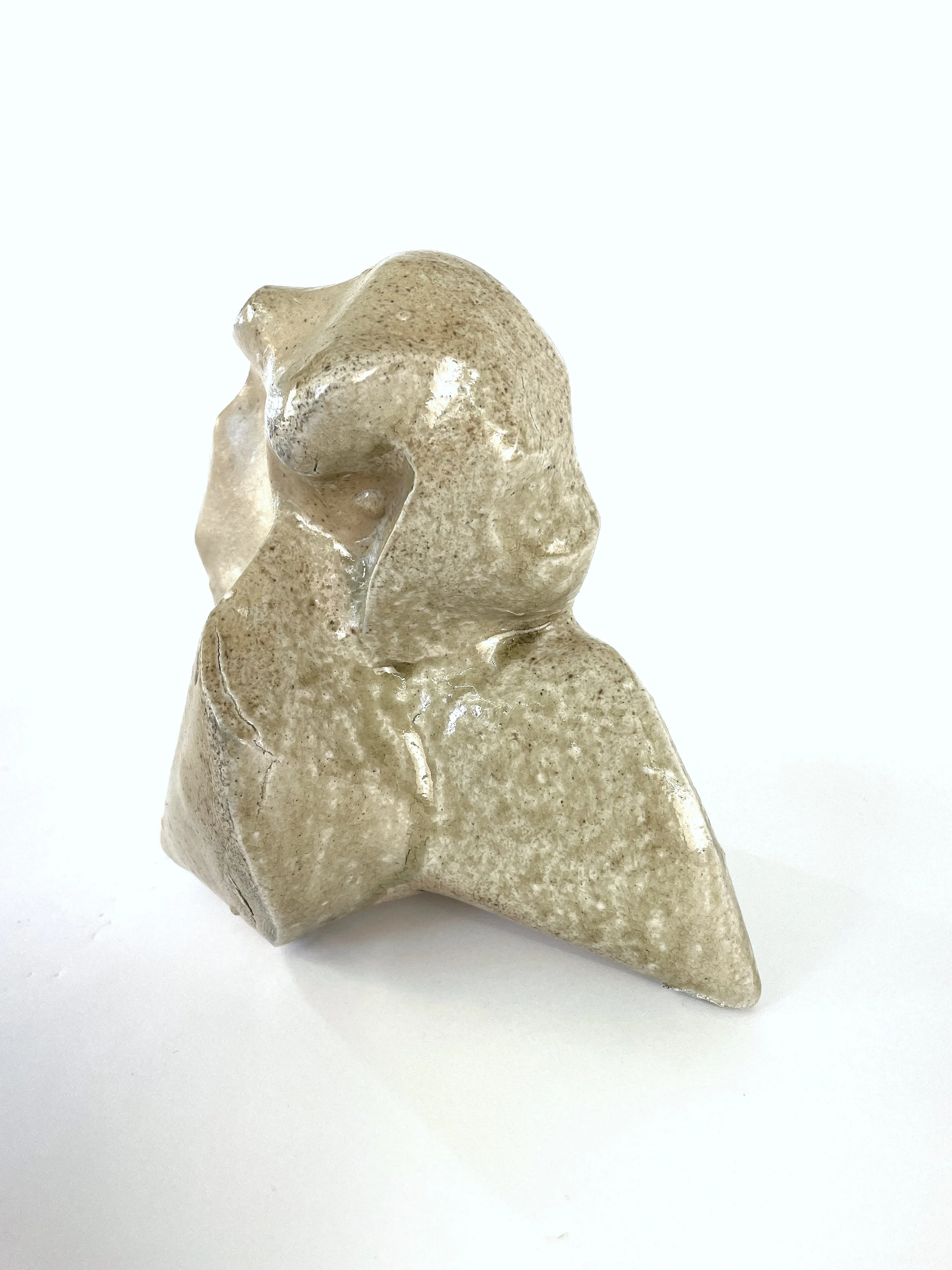 wavy ceramic object, ceramic, japanese wood kiln, 15x20x13 cm, 2021