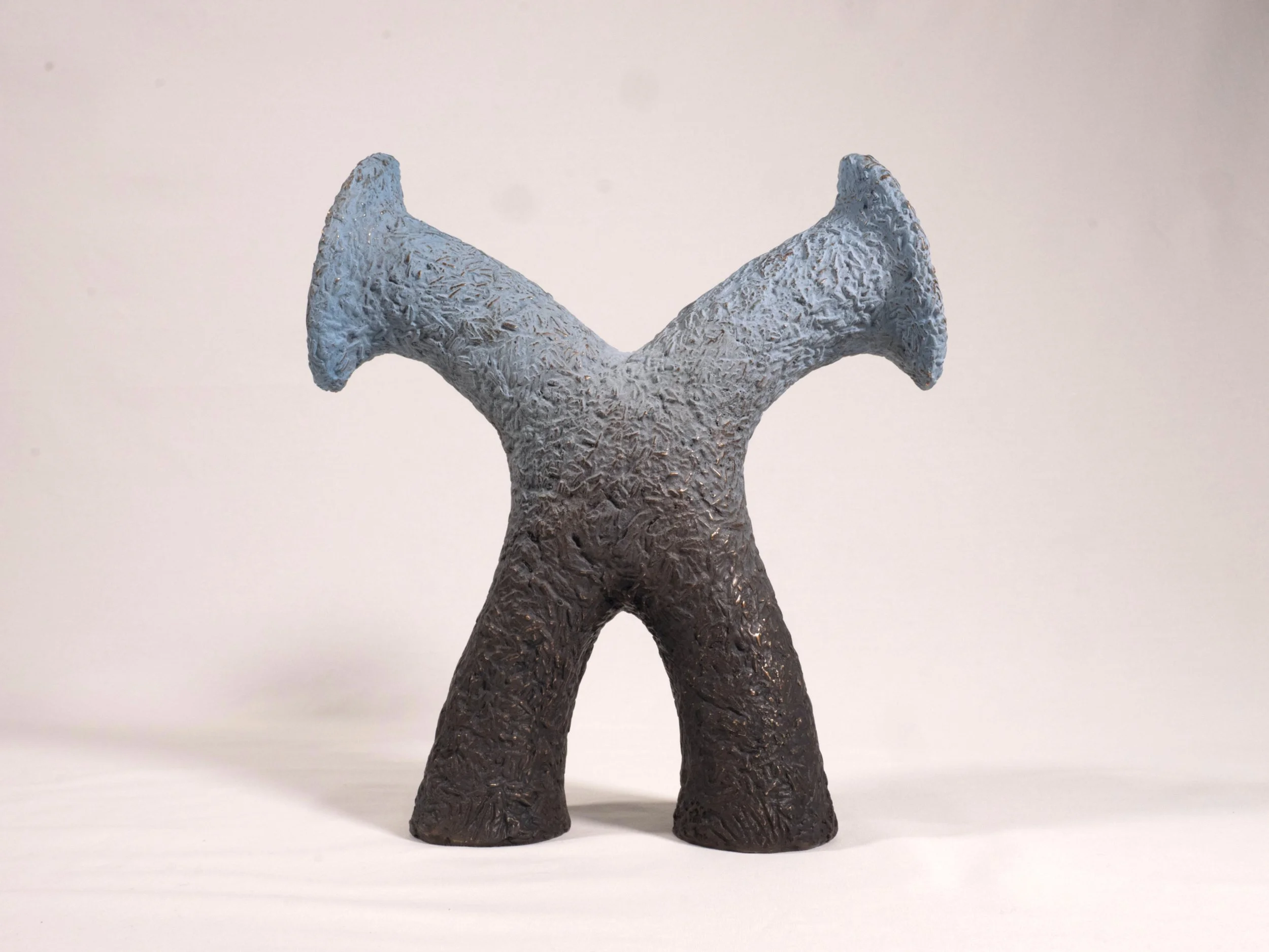 hix (edition strassacker), bronze, 30x27x7,50 cm, 2025, foto: H. Nowack    