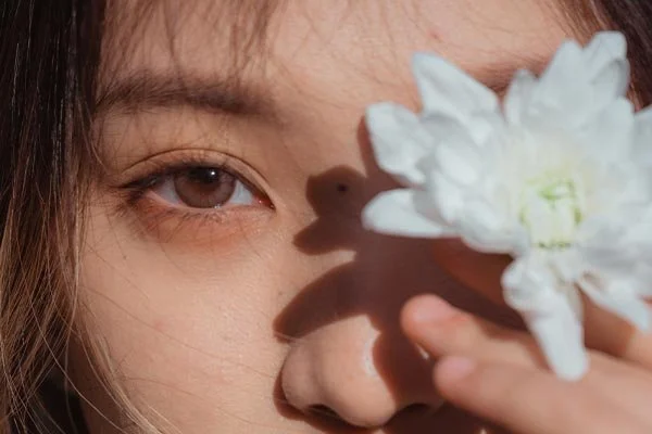 Upper Blepharoplasty Recovery: Planning for Work, Exercise, and Social Events