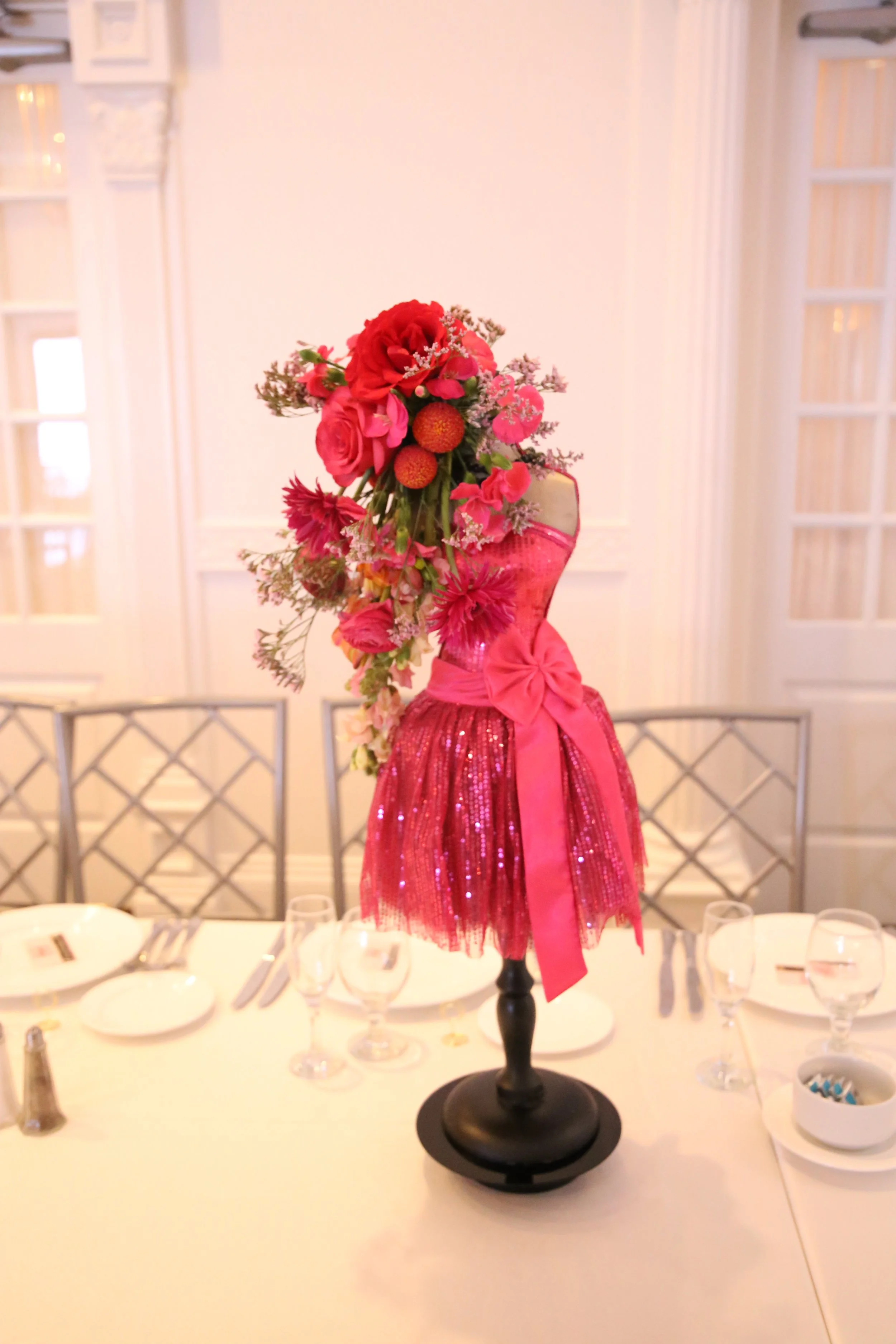 pink centerpiece.JPG
