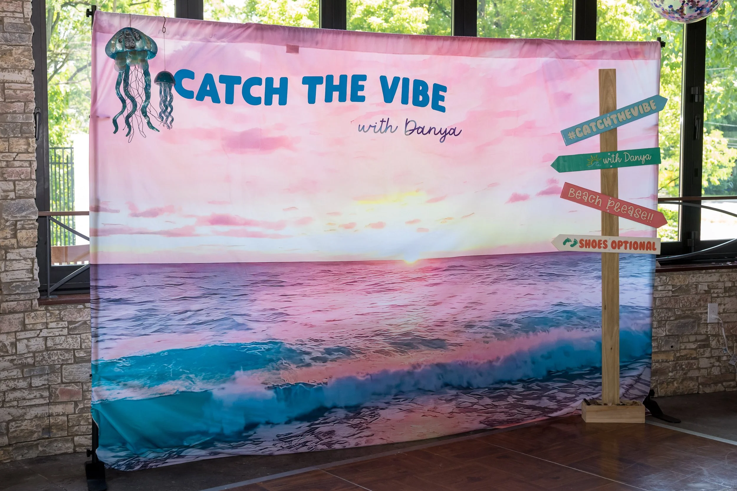 ocean photograph backdrop.JPG