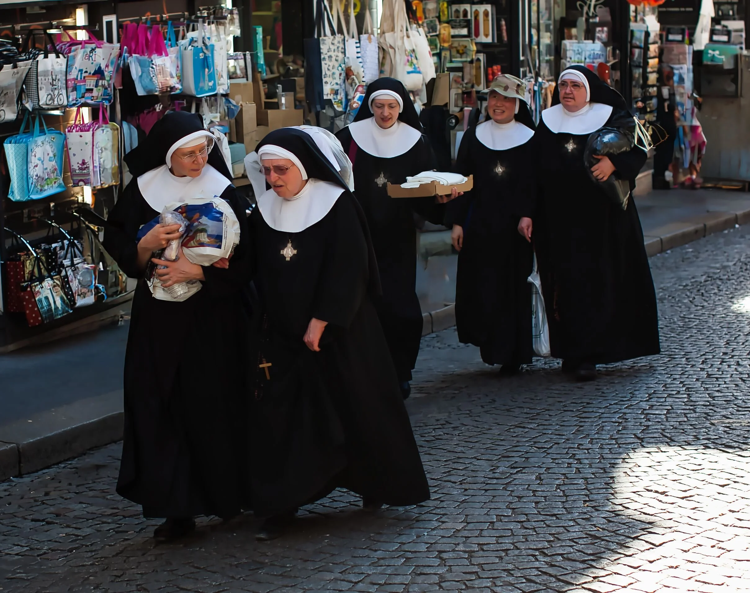 nuns shop.jpg