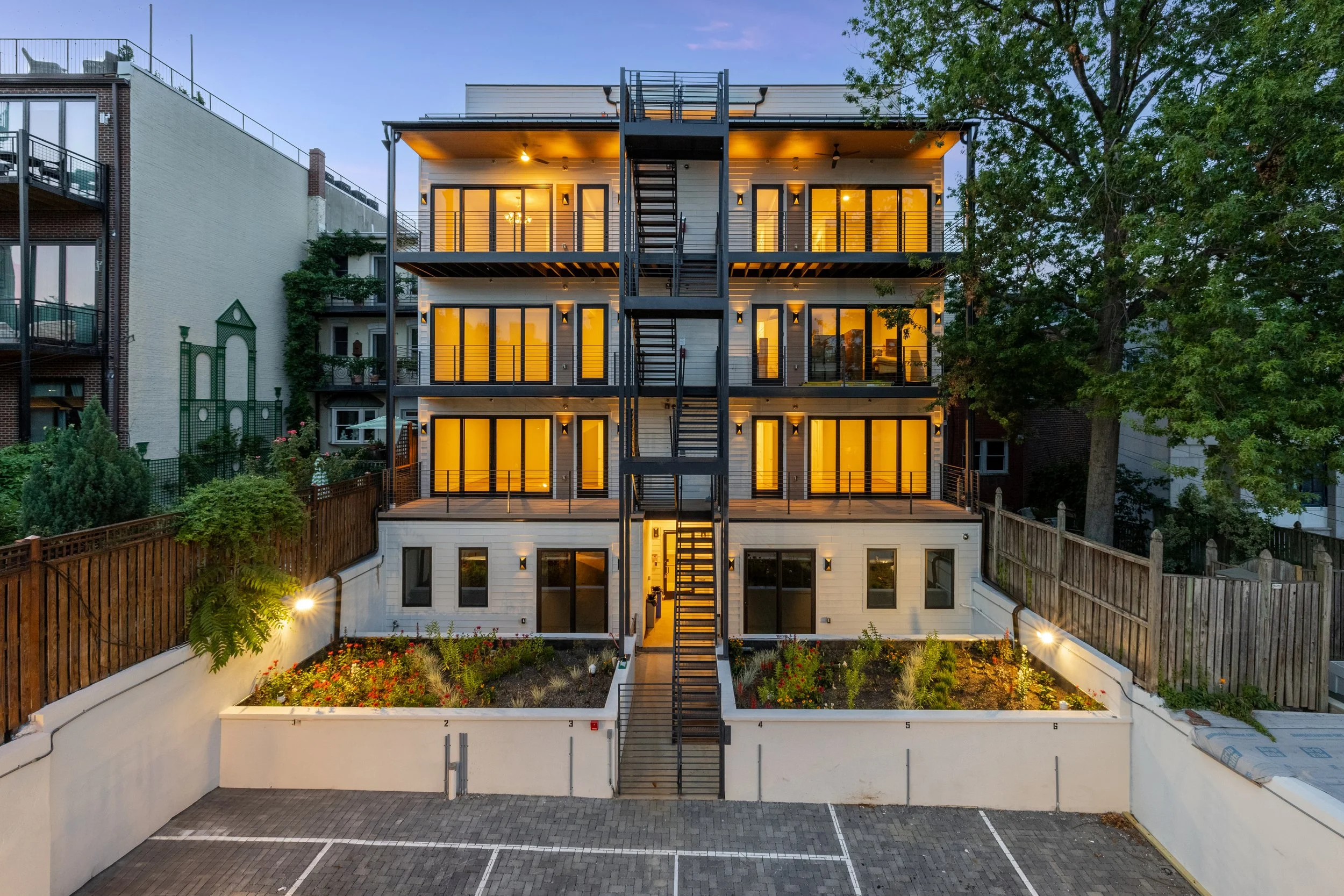 1840 Kalorama Rd NW EXT TWI-0018.jpg