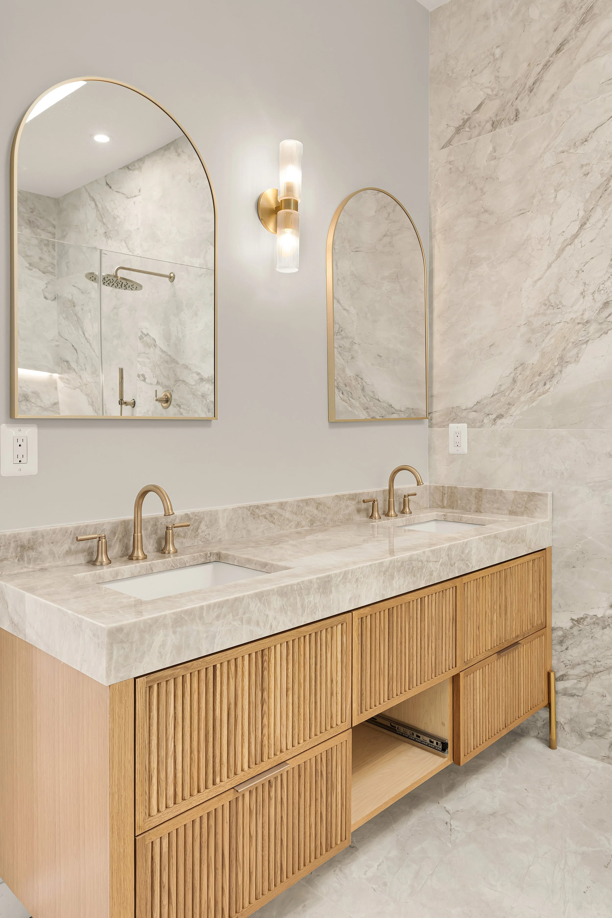 1840 Kalorama Rd NW PH11-0027.jpg