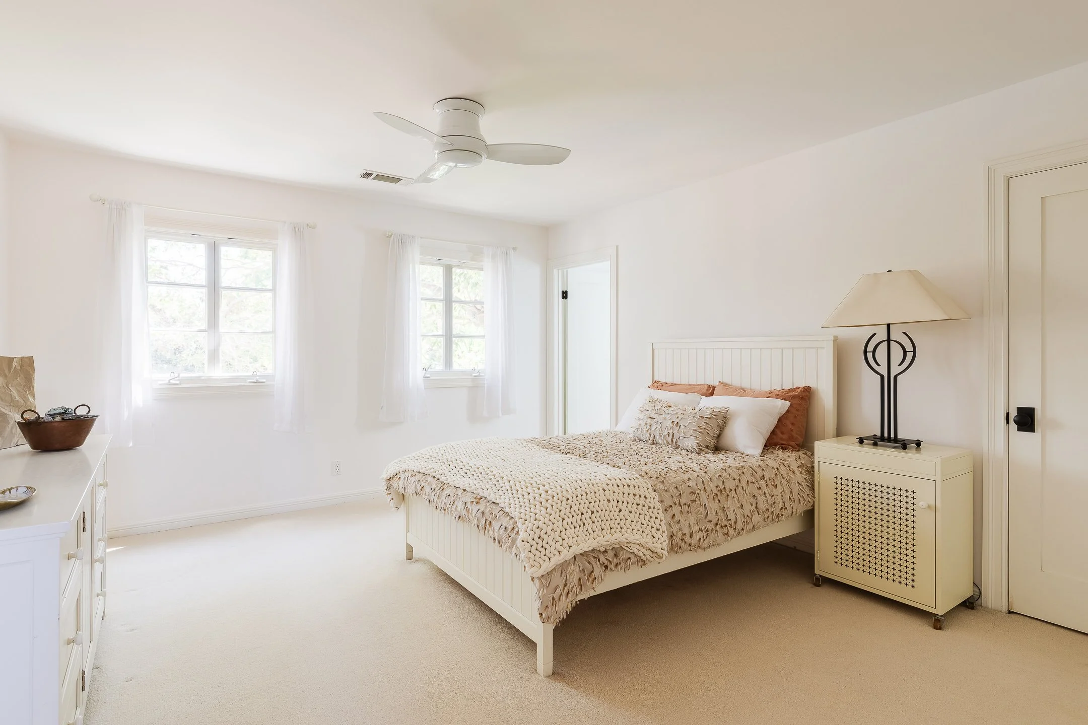 0045 1641 Laurel MLS.jpg