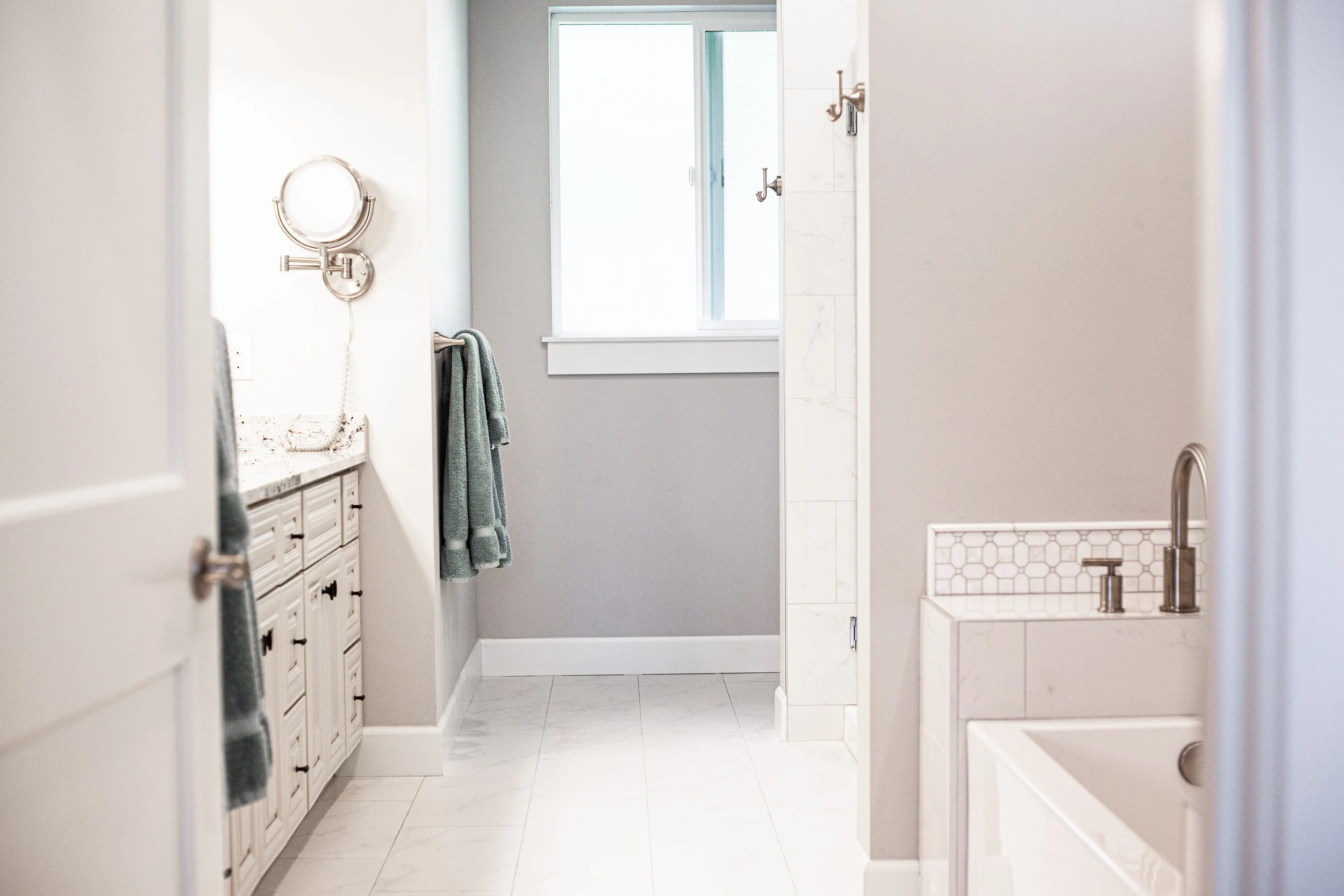 master bathroom 2.jpg