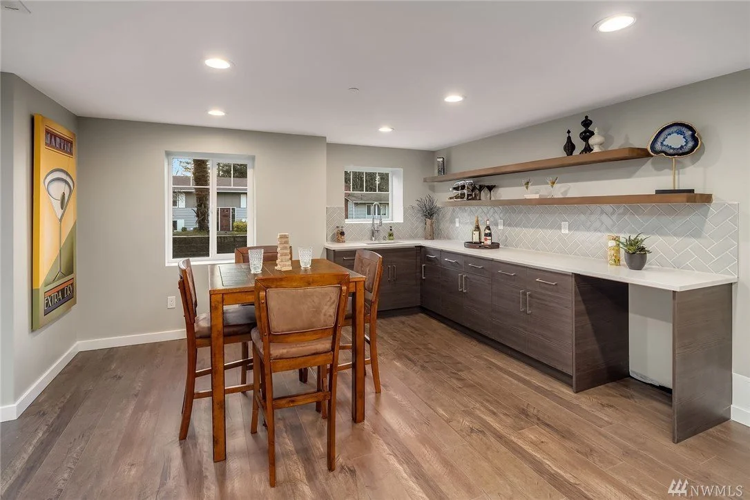 kitchenette.jpg