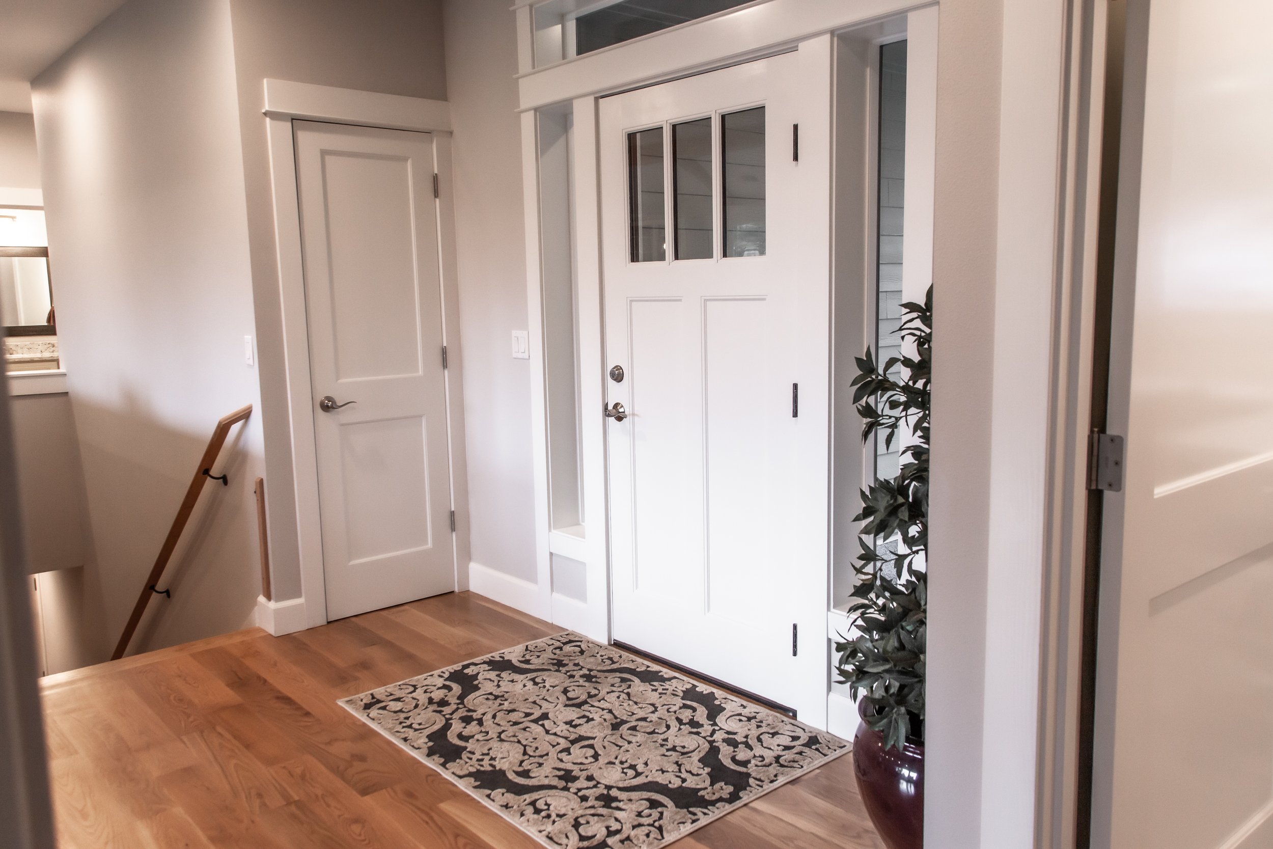 front  hallway.jpg