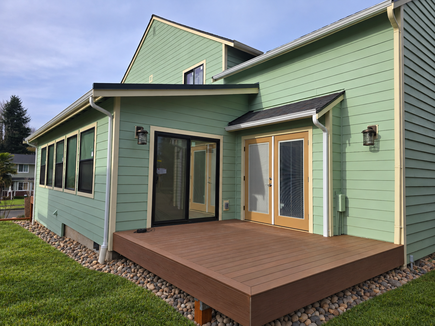 porch wide (clean) .png