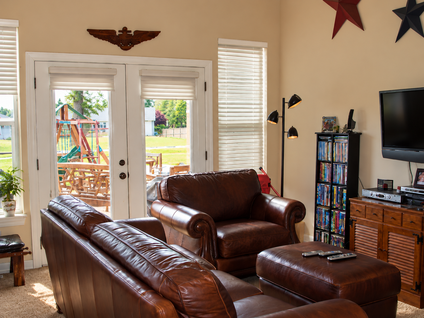 living room (clean) .png