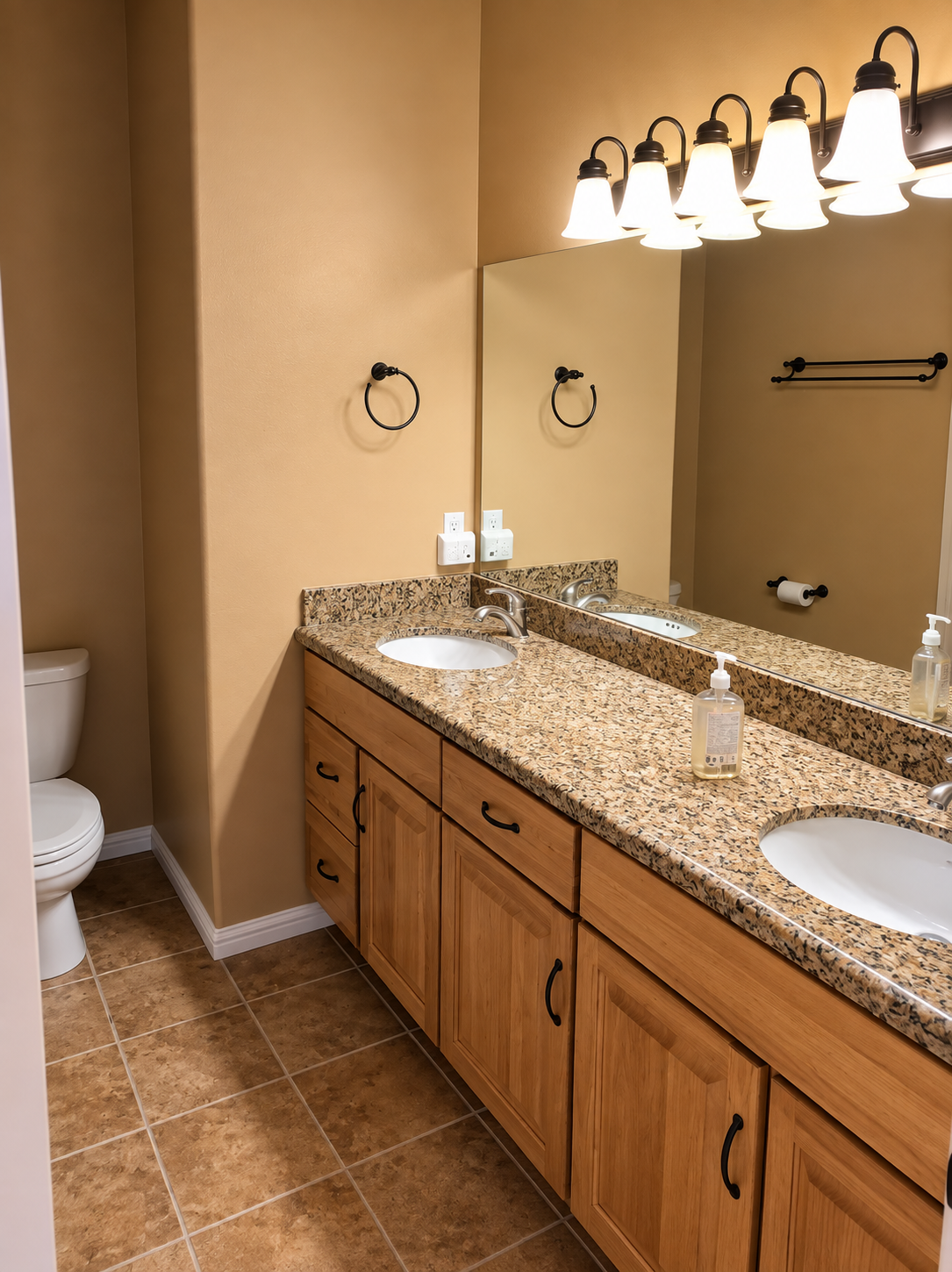 main bathroom 2 (clean) .png