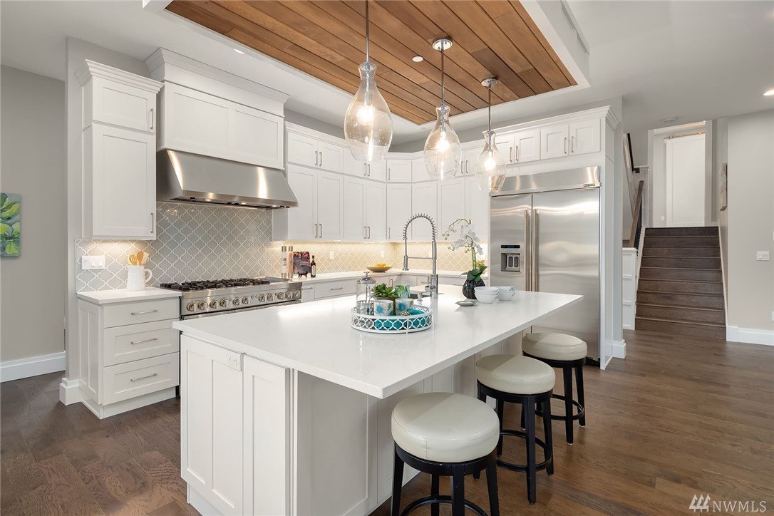 kitchen 1.jpg