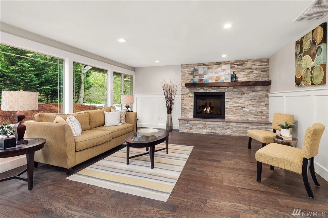 sitting room 2.jpg