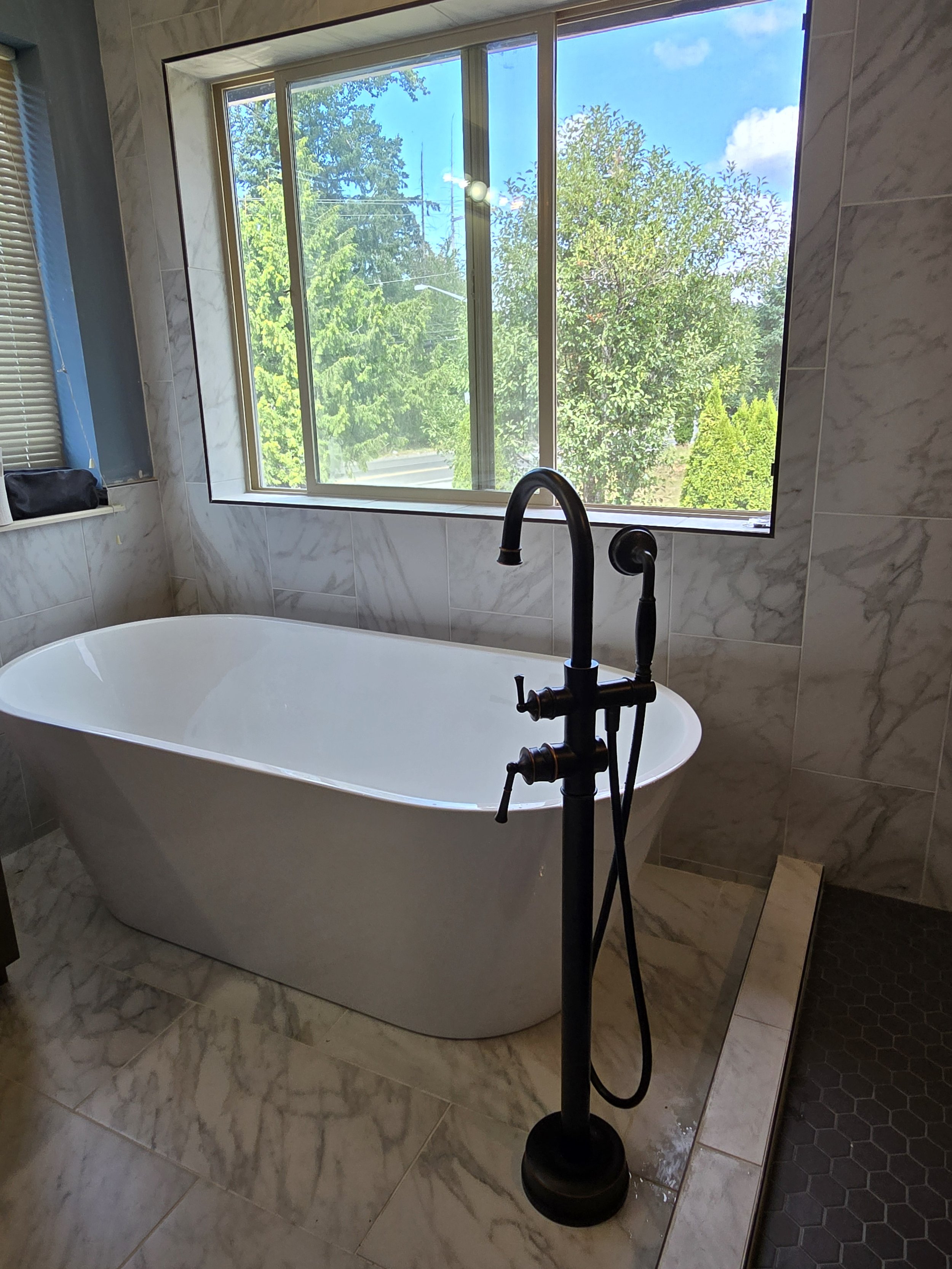 tub.jpg