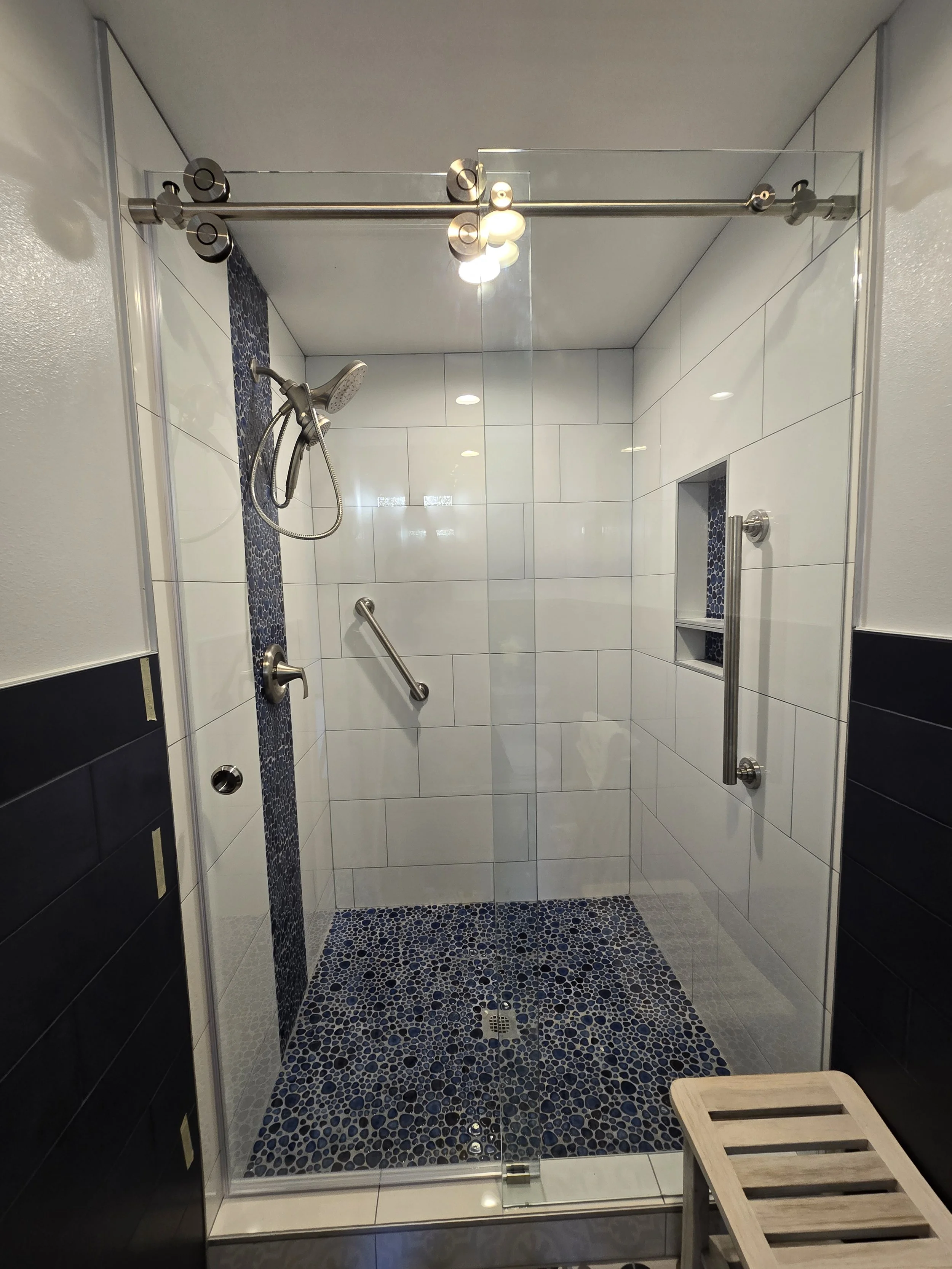 shower full.jpg