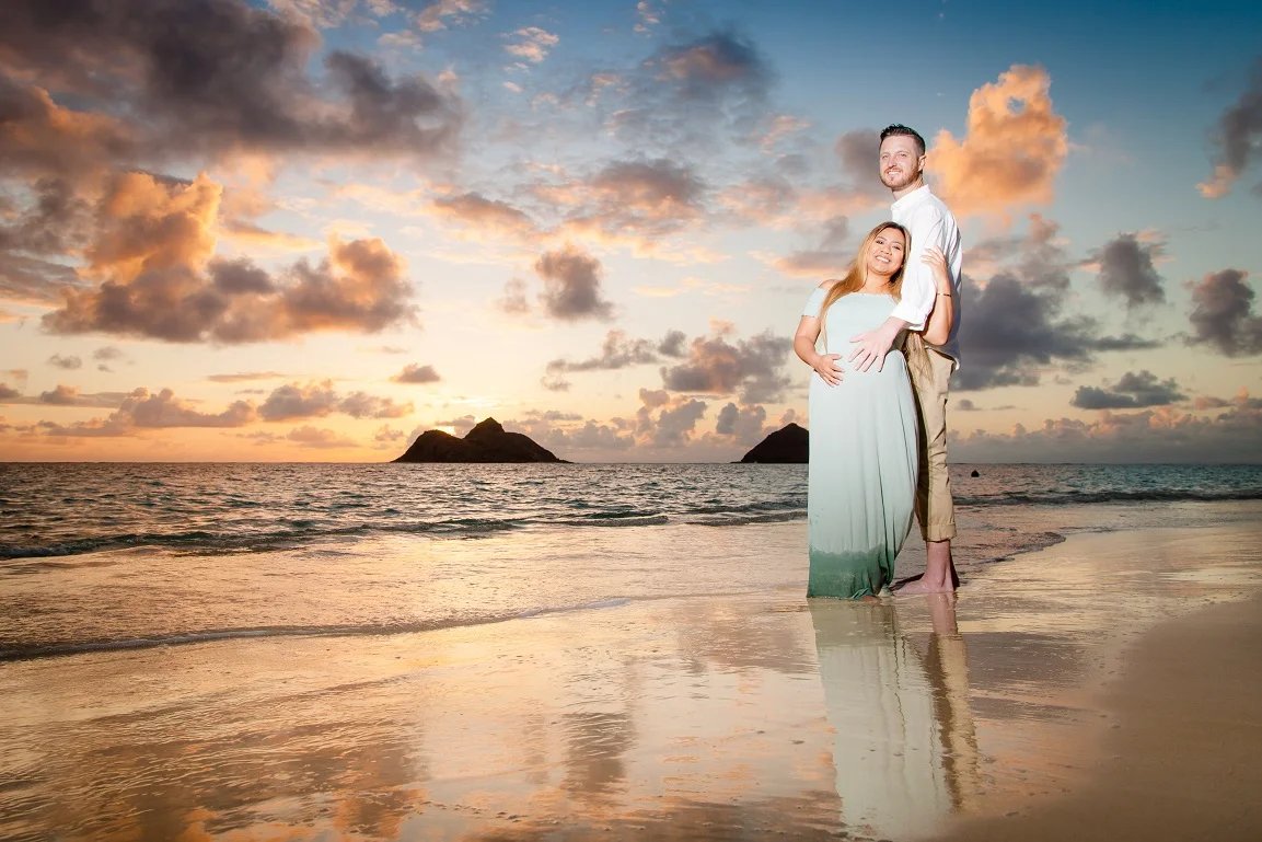 babymoon maternity baby bump photographer sunset spokane valley