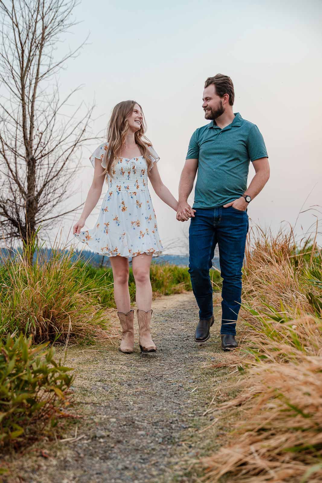 spokane family walking sunset field portrait
