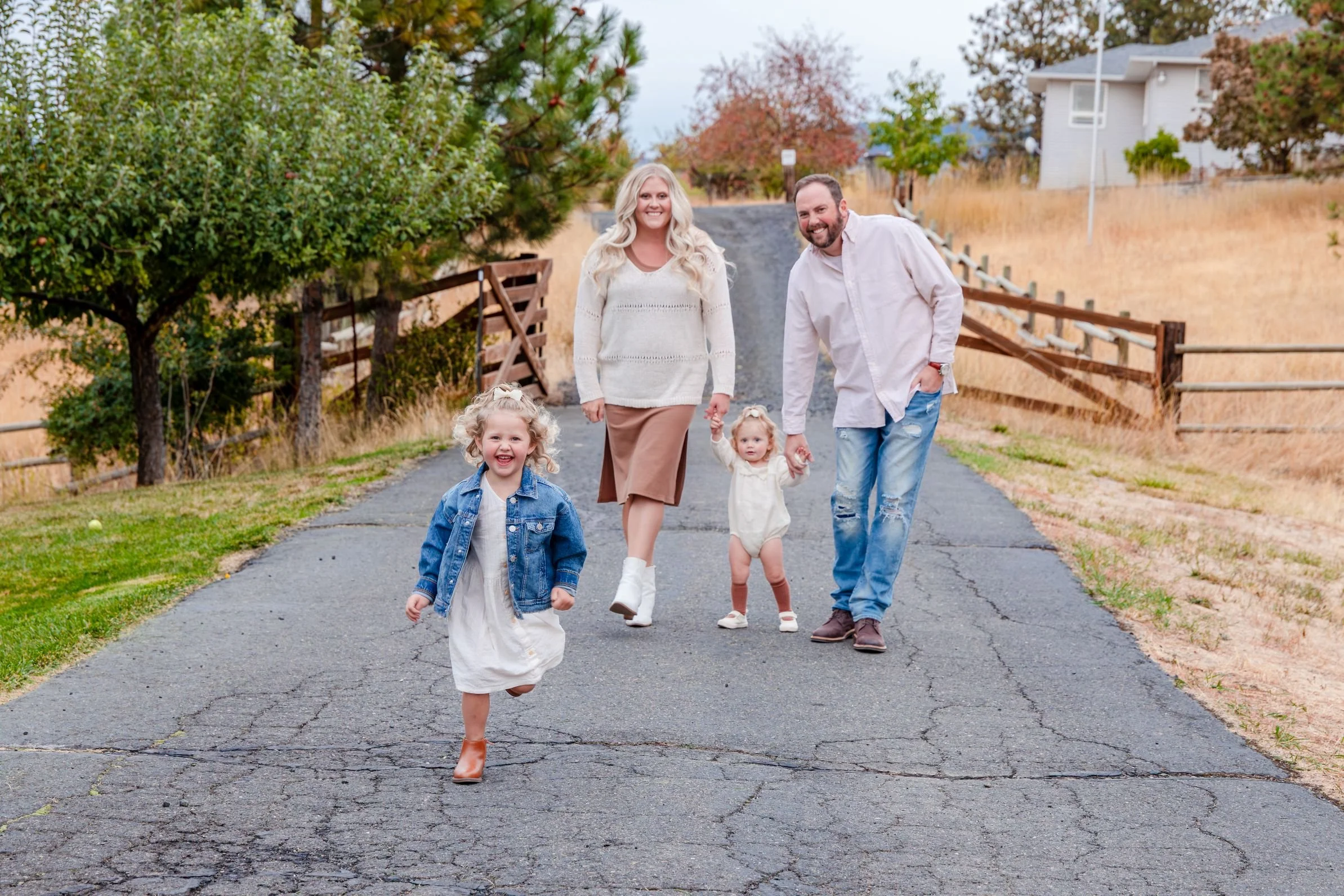 best outdoor spokane family photographer