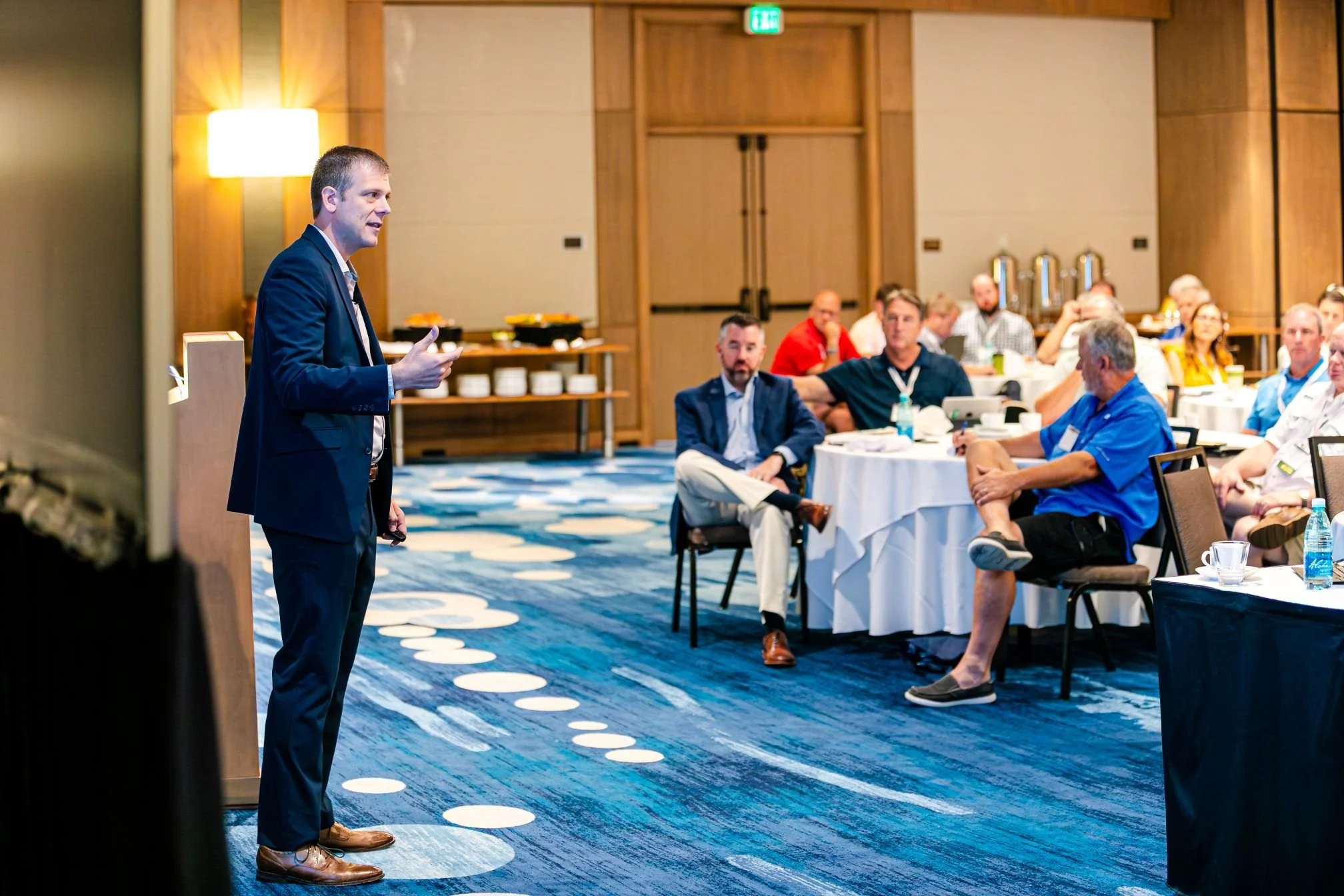 corporate speaker hotel spokane event