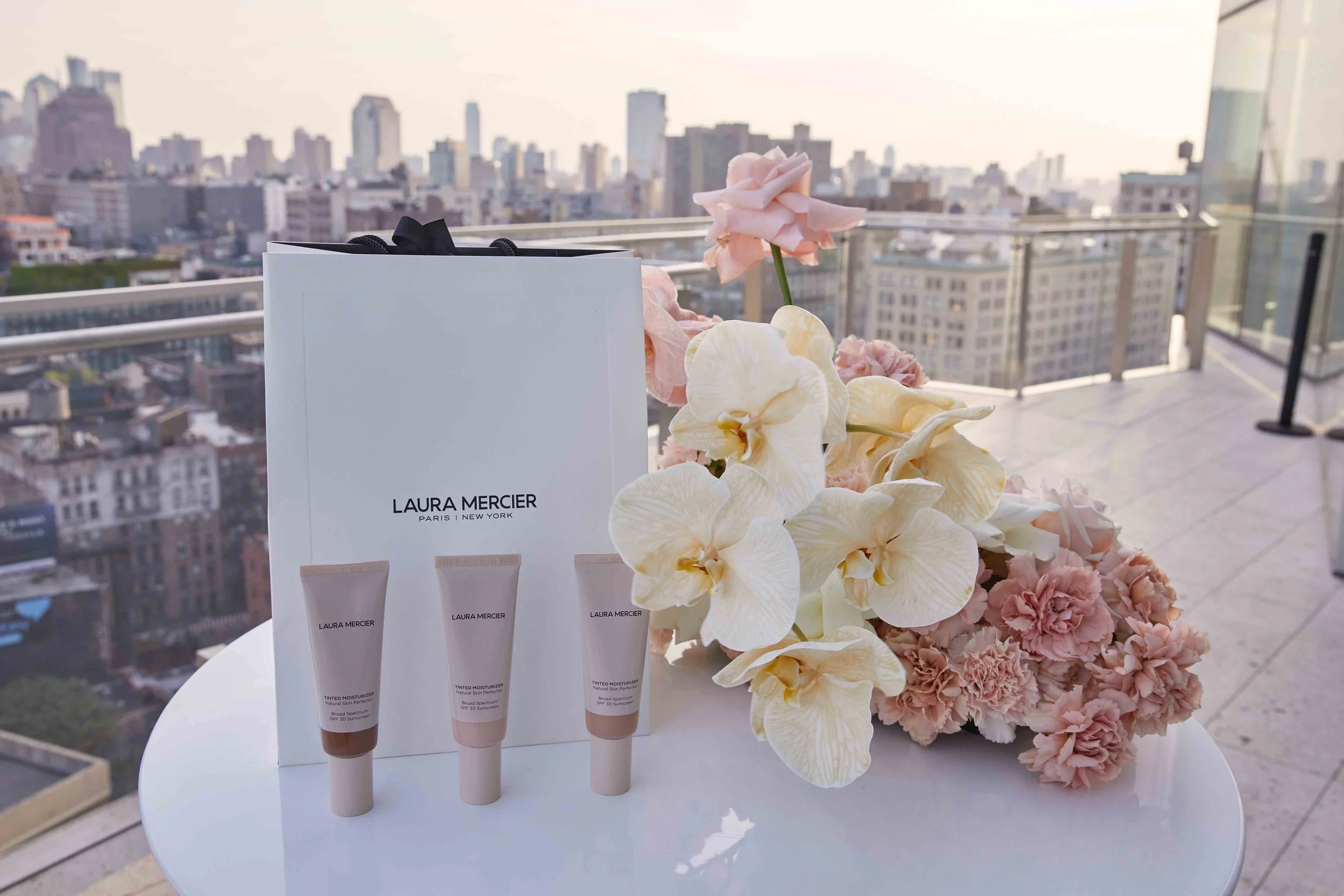 highgloss_lauramercier_thestandard_3.jpg