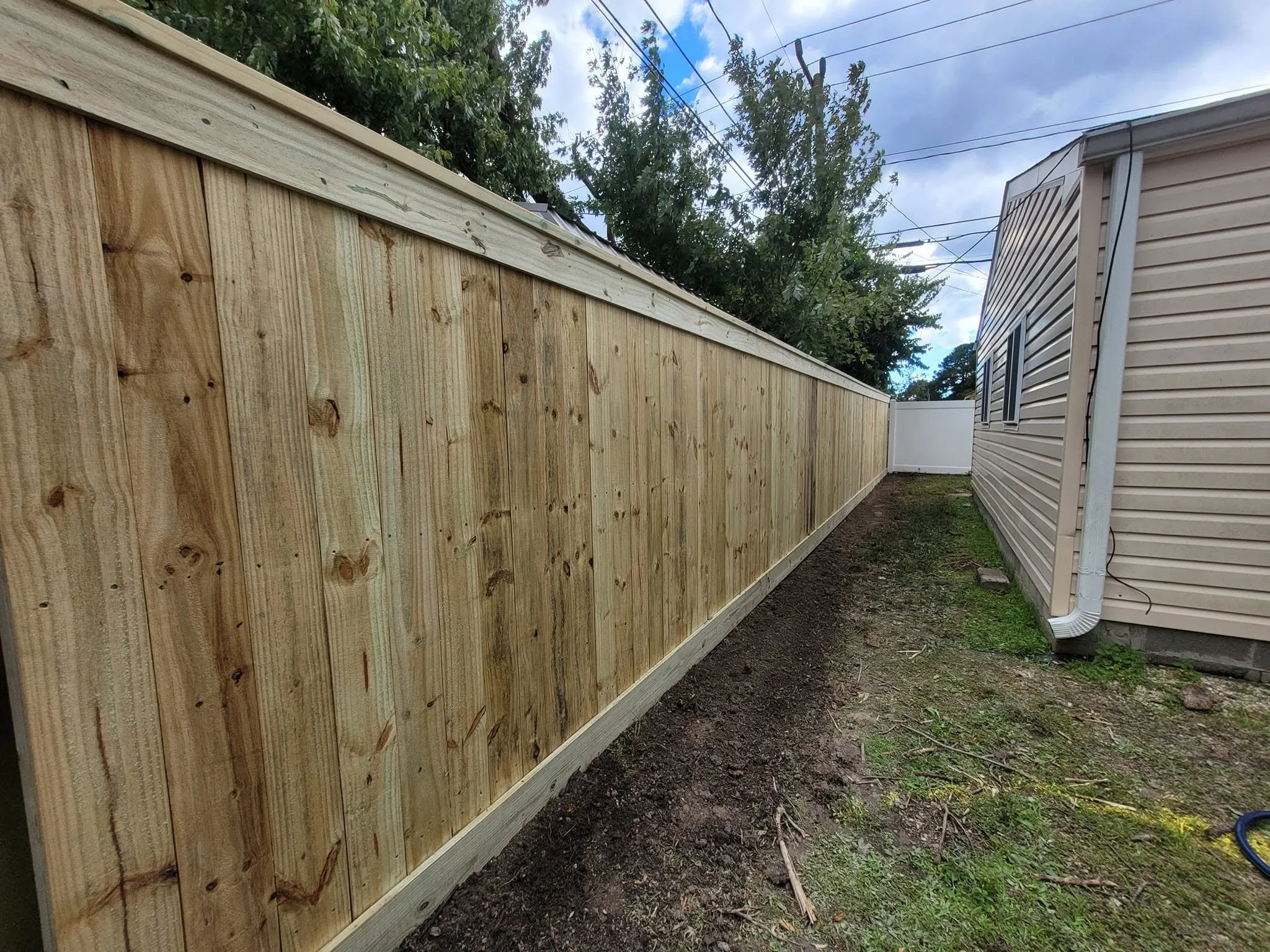 7' Single Picket Cap & Trim w/ 2x8 Rot Board