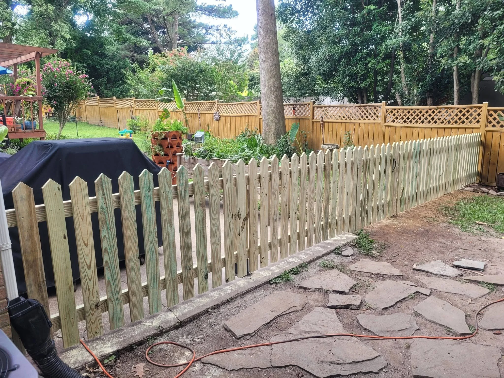 42" Custom cut Picket Fence