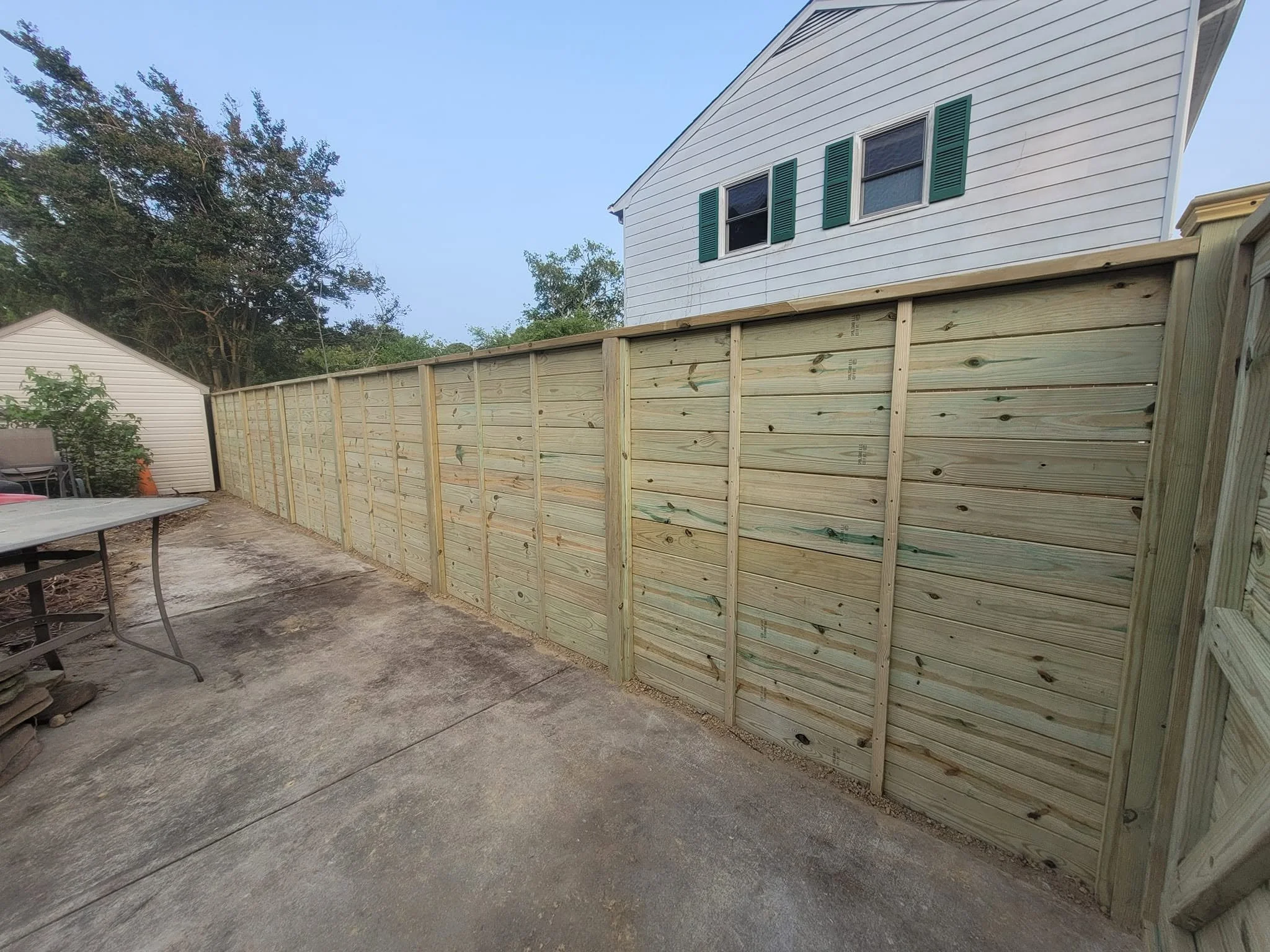 6' Horizontal Privacy Fence