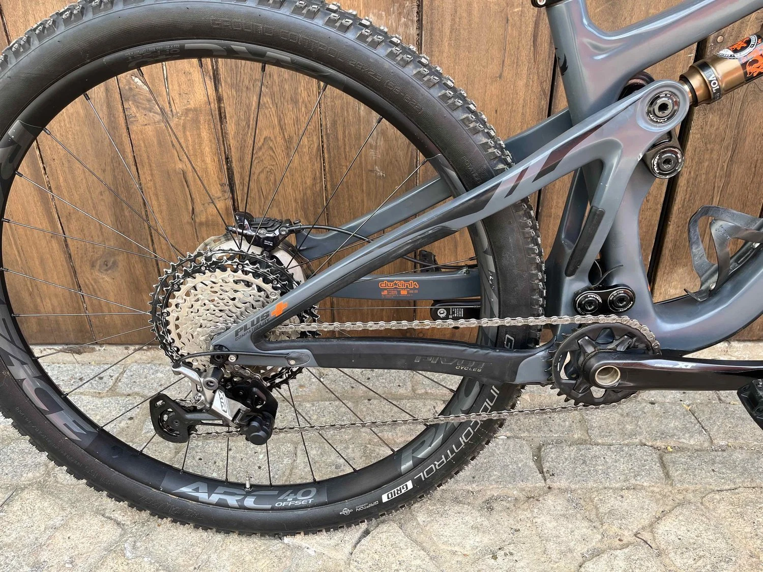2020 Pivot Trail 429