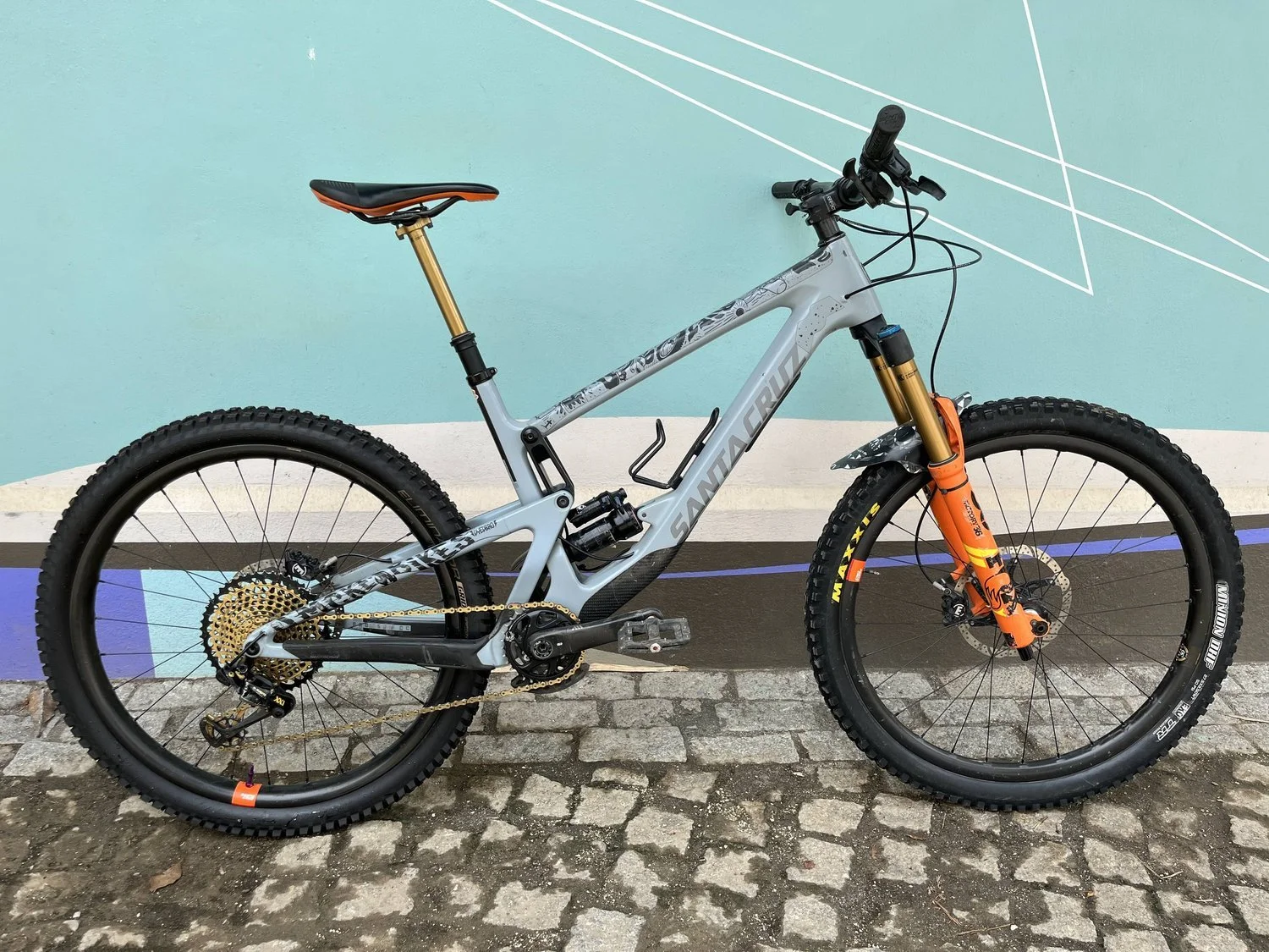 Santa Cruz Bronson - Grande