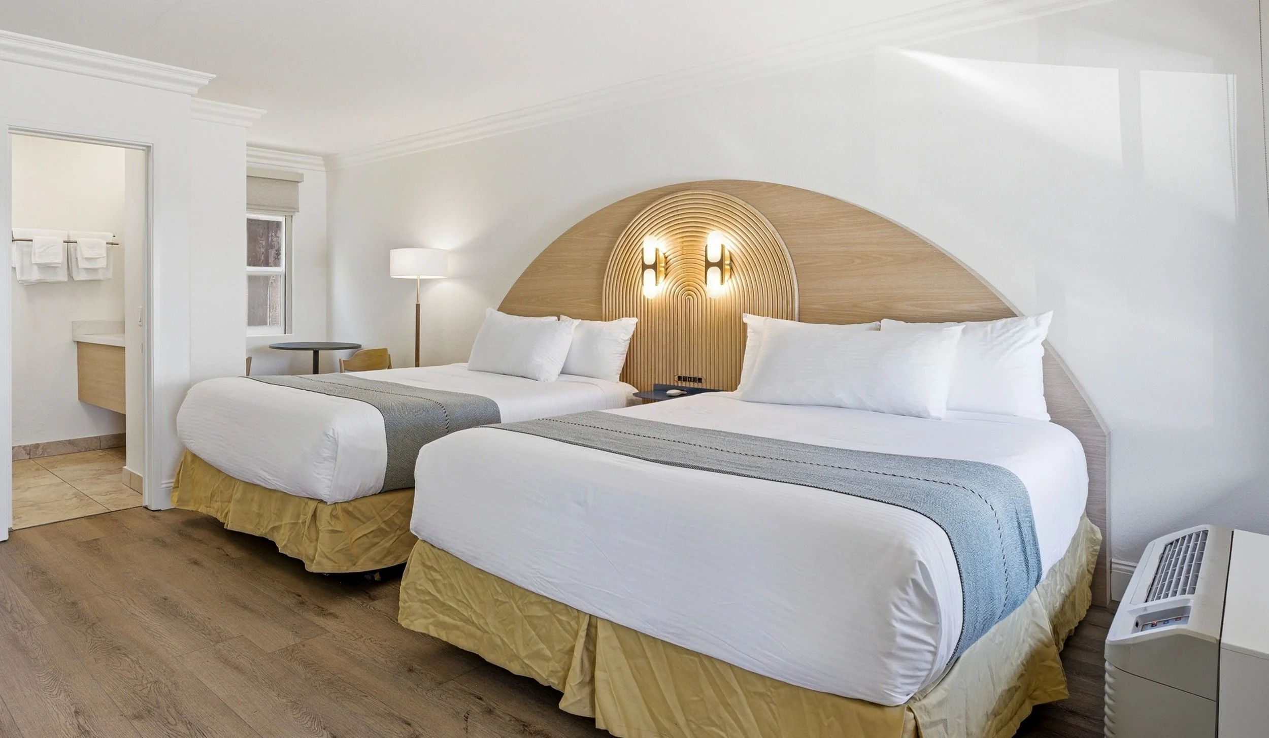 Queen room with two queen beds - Renovated