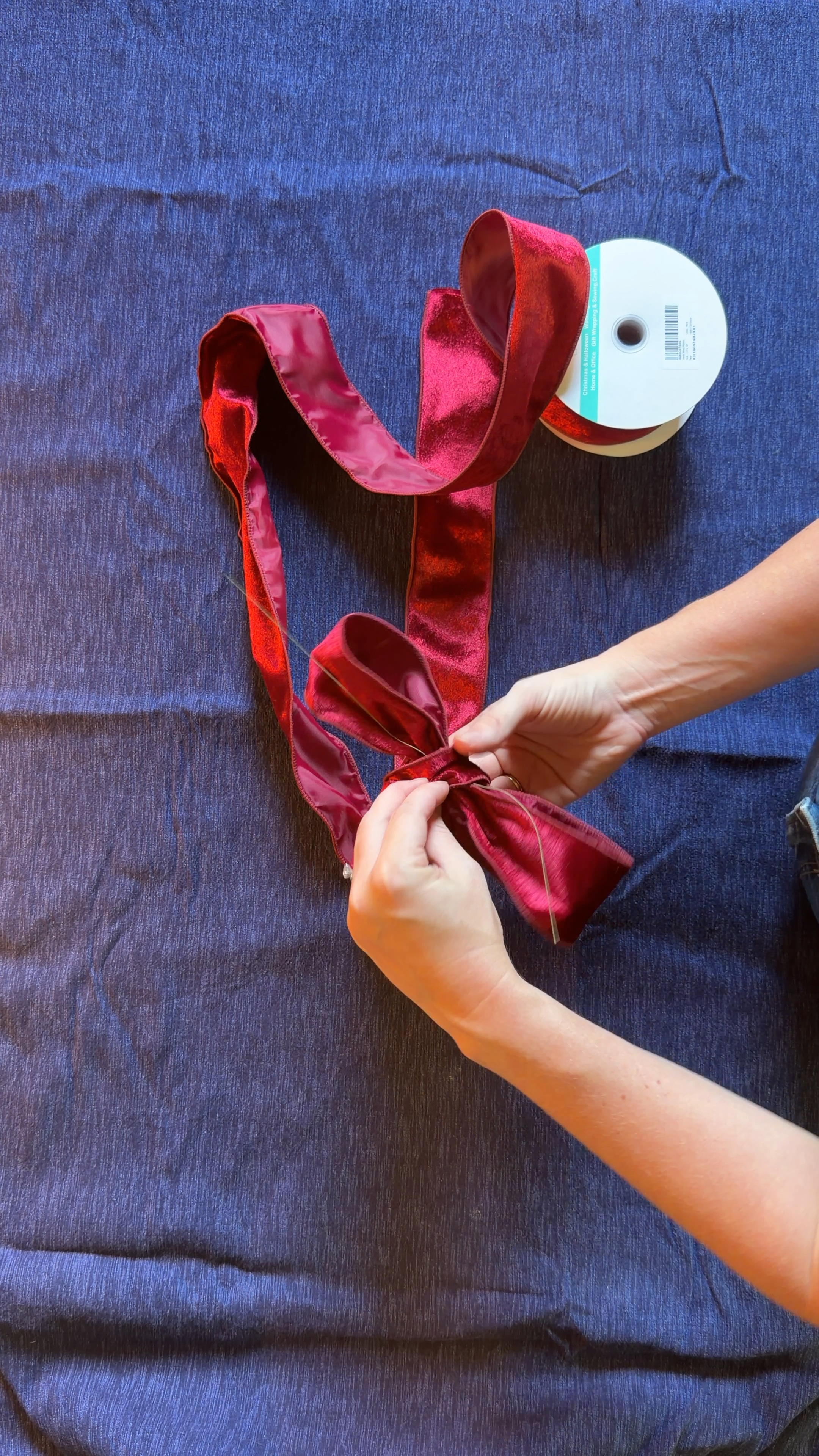Ribbon Image_Knot 4.png